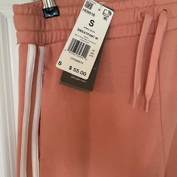 New! Women Adidas Sweatpants - Picture 3 of 3